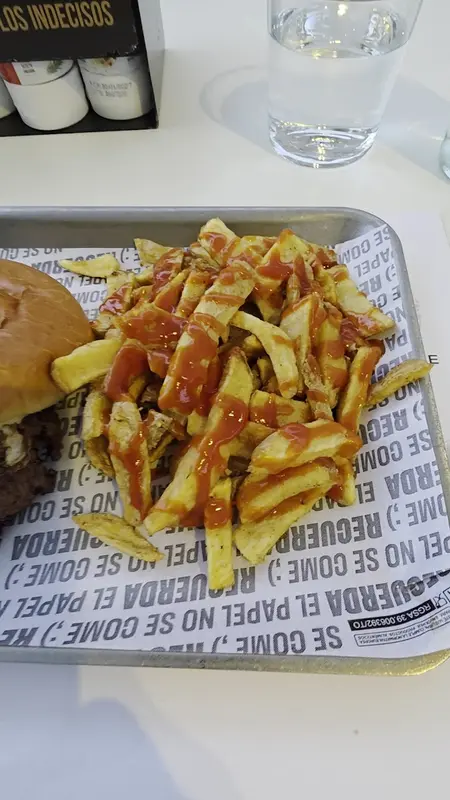 Hamburguesa Nostra Campo de las Naciones — foto 2