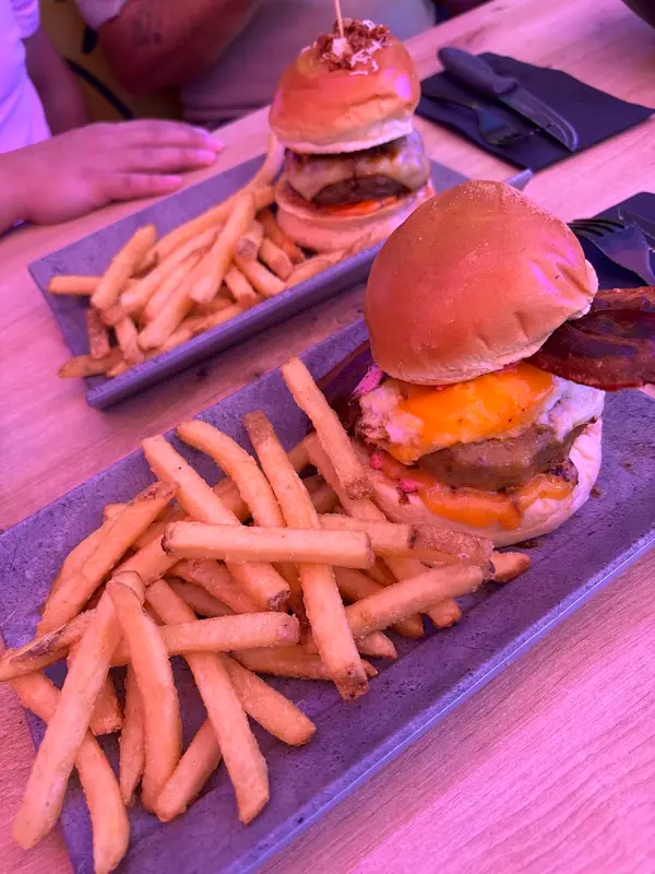 Celestial Burger — foto 4