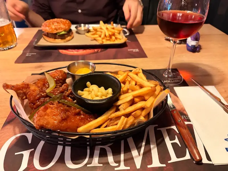 Foster's Hollywood — foto 3