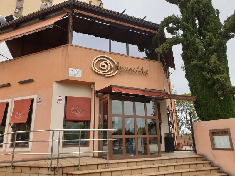 Aynaelda