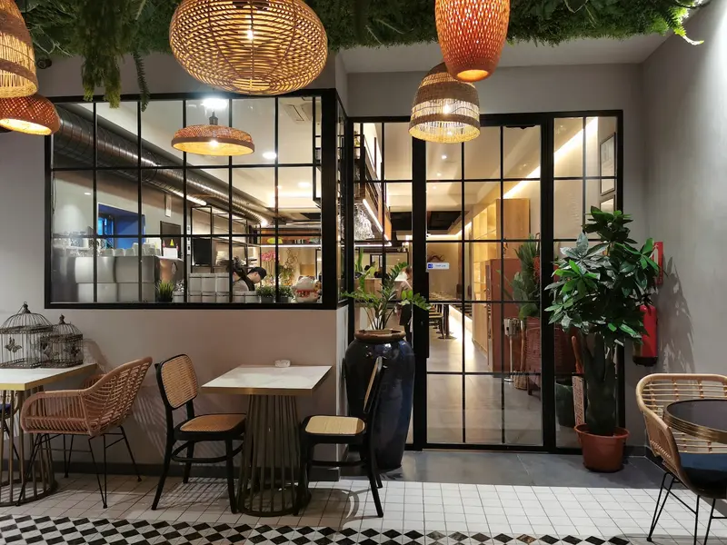 Ayala Japón