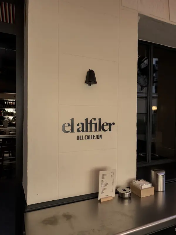 El Alfiler del Callejón — foto 3