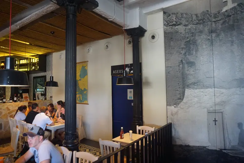 Dionisos — foto 3
