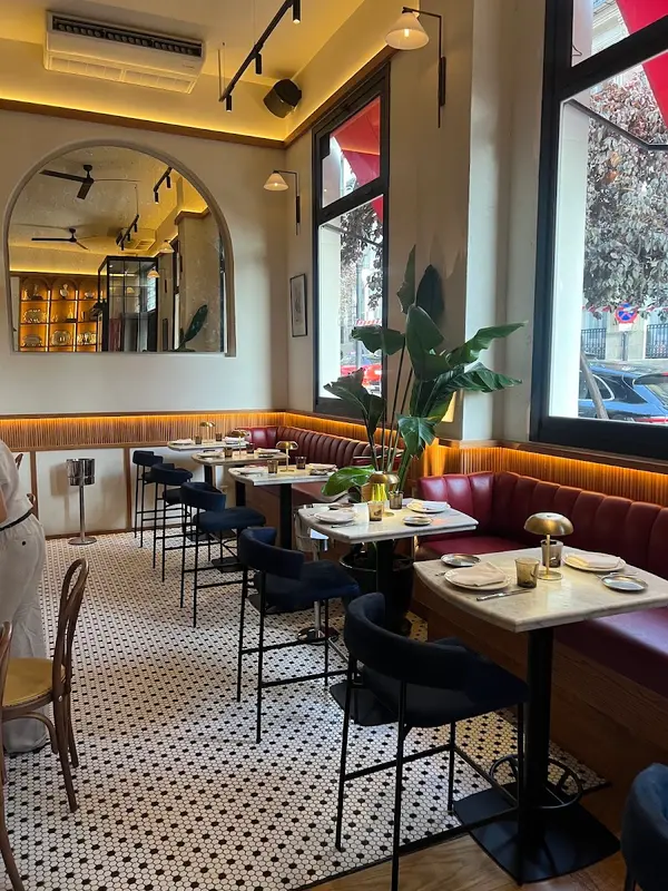 Tribeca Bistro