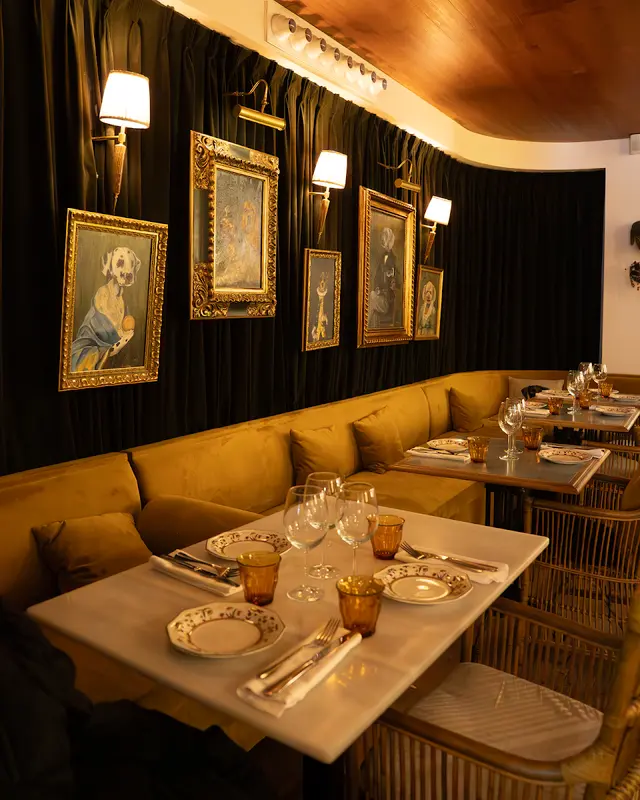 El Perro y la Galleta - Restaurante en Juan Bravo
