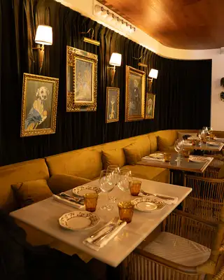 El Perro y la Galleta - Restaurante en Juan Bravo