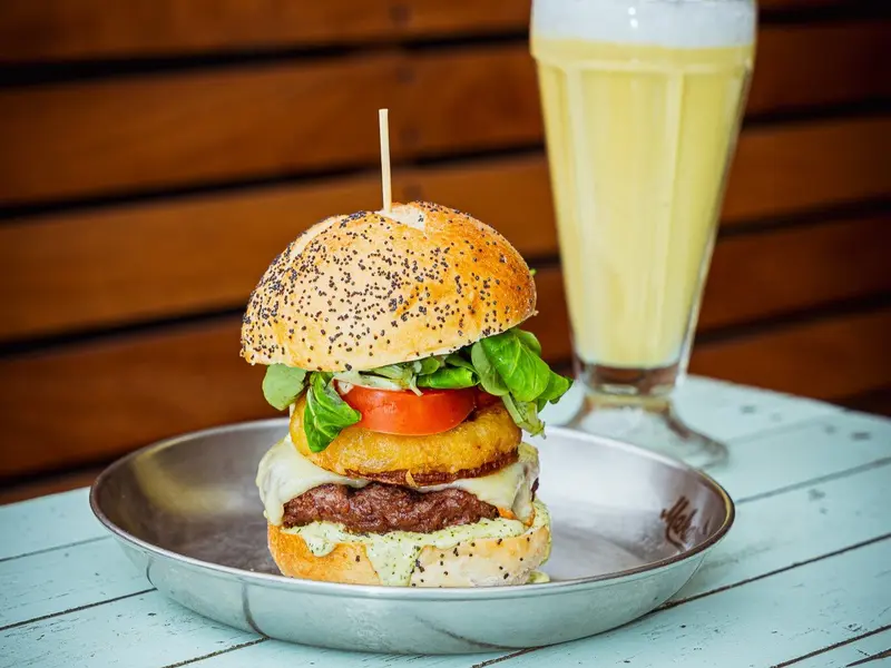 Makamaka Beach Burger Cafe — foto 3