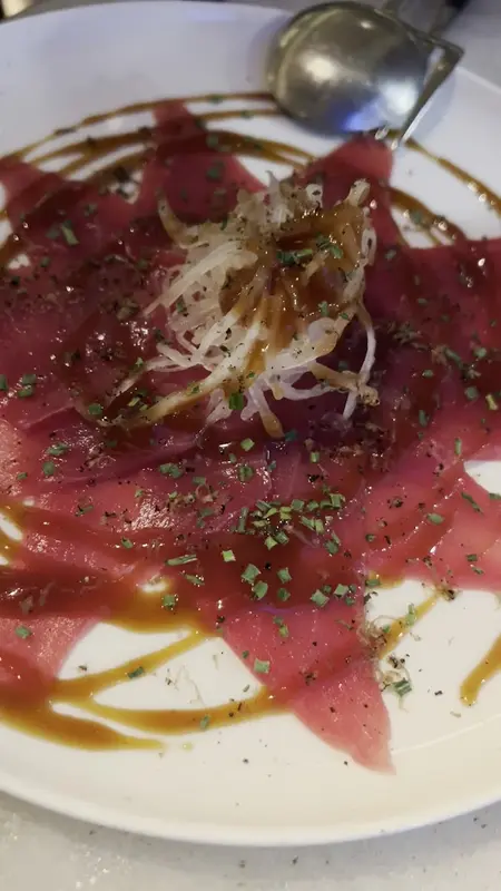 Cannibal Raw Bar — foto 2