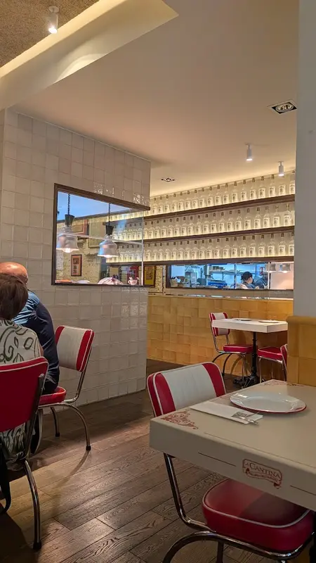 La Cantina — foto 3