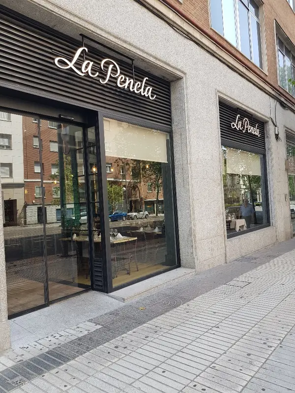 La Penela Velázquez