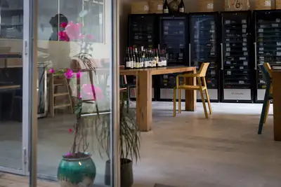 Sa Vida Wine Restaurant