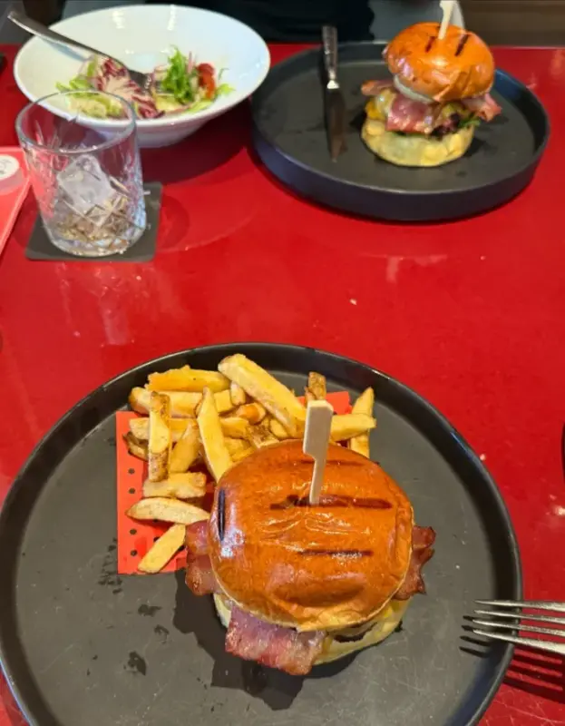 Sessions Restaurant