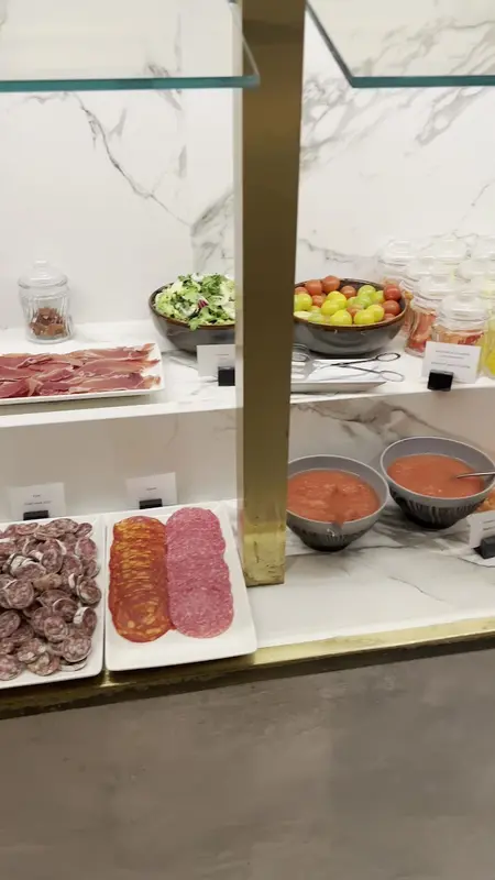 Arado Grocery & Restaurant — foto 2