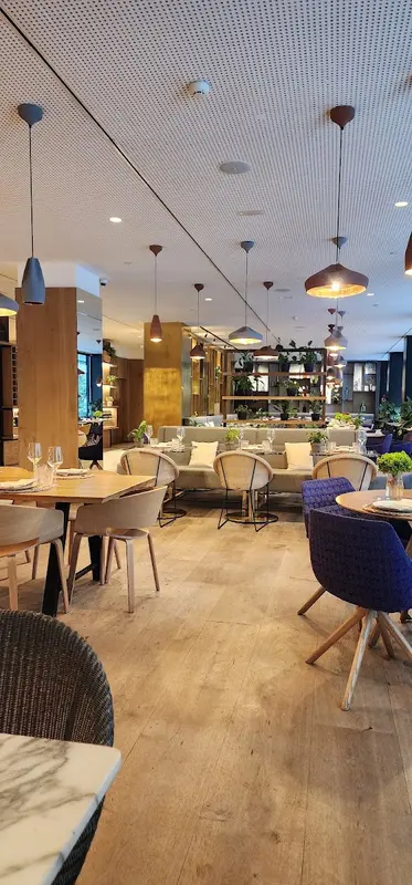 Arado Grocery & Restaurant — foto 4