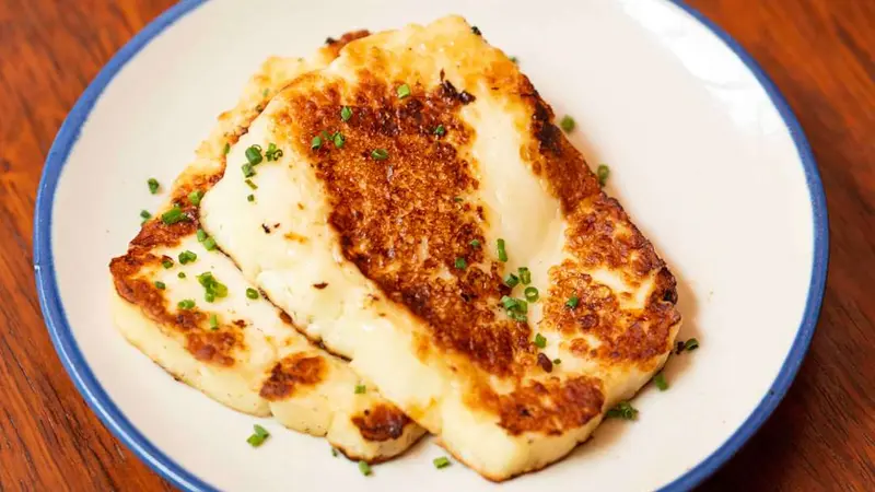 Halloumi — 2 rodajas de queso halloumi