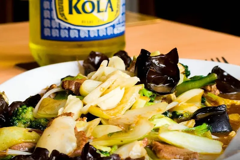 Chifa Peruano Mr. Wok Aragó.
