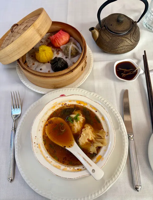 China Crown — foto 4